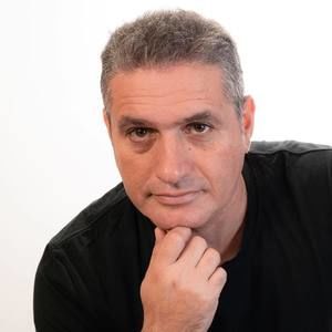 Meet your Posher, Mark